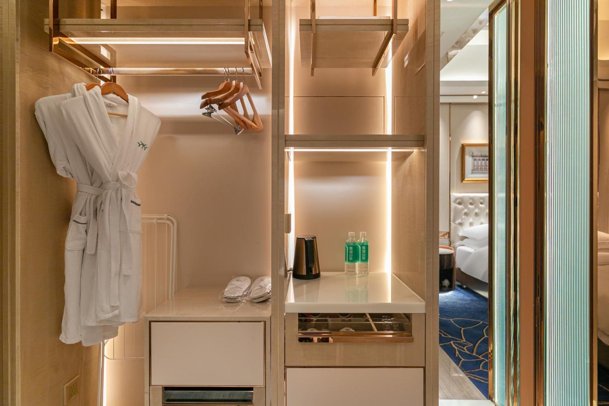 Easeland Hotel Kanton Zewnętrze zdjęcie